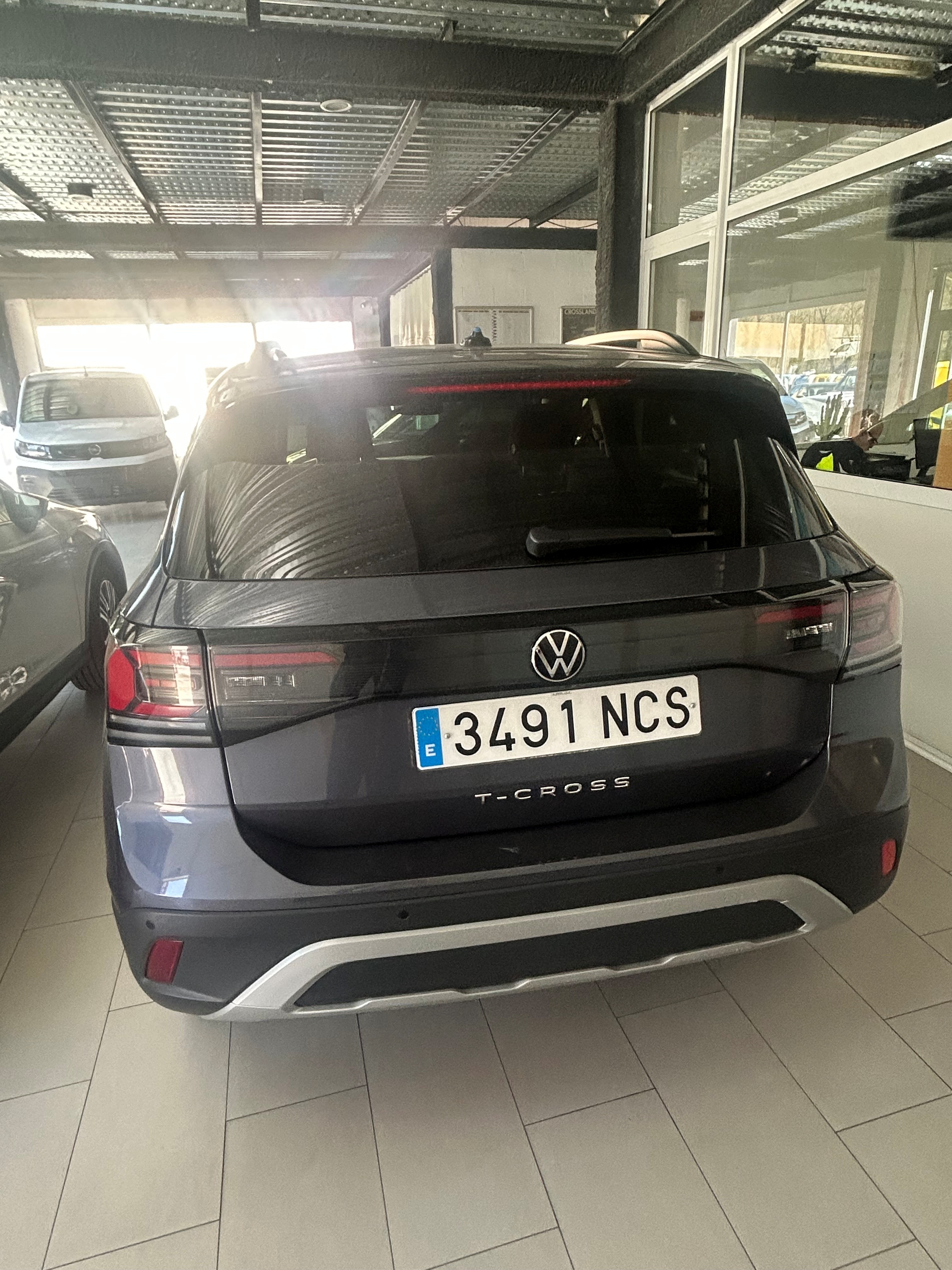 VOLKSWAGEN TCROSS
